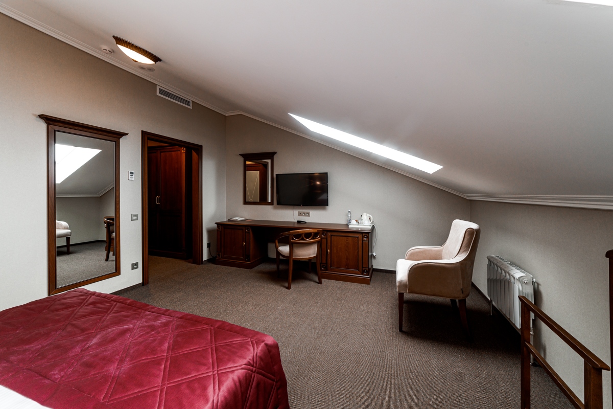 Как снять номер люкс в гостинице HotelGrand?
